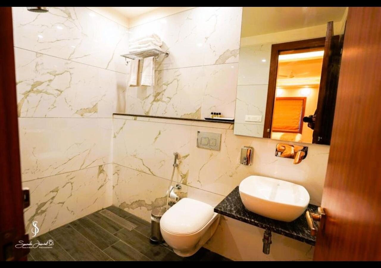 Hotel The Olivia