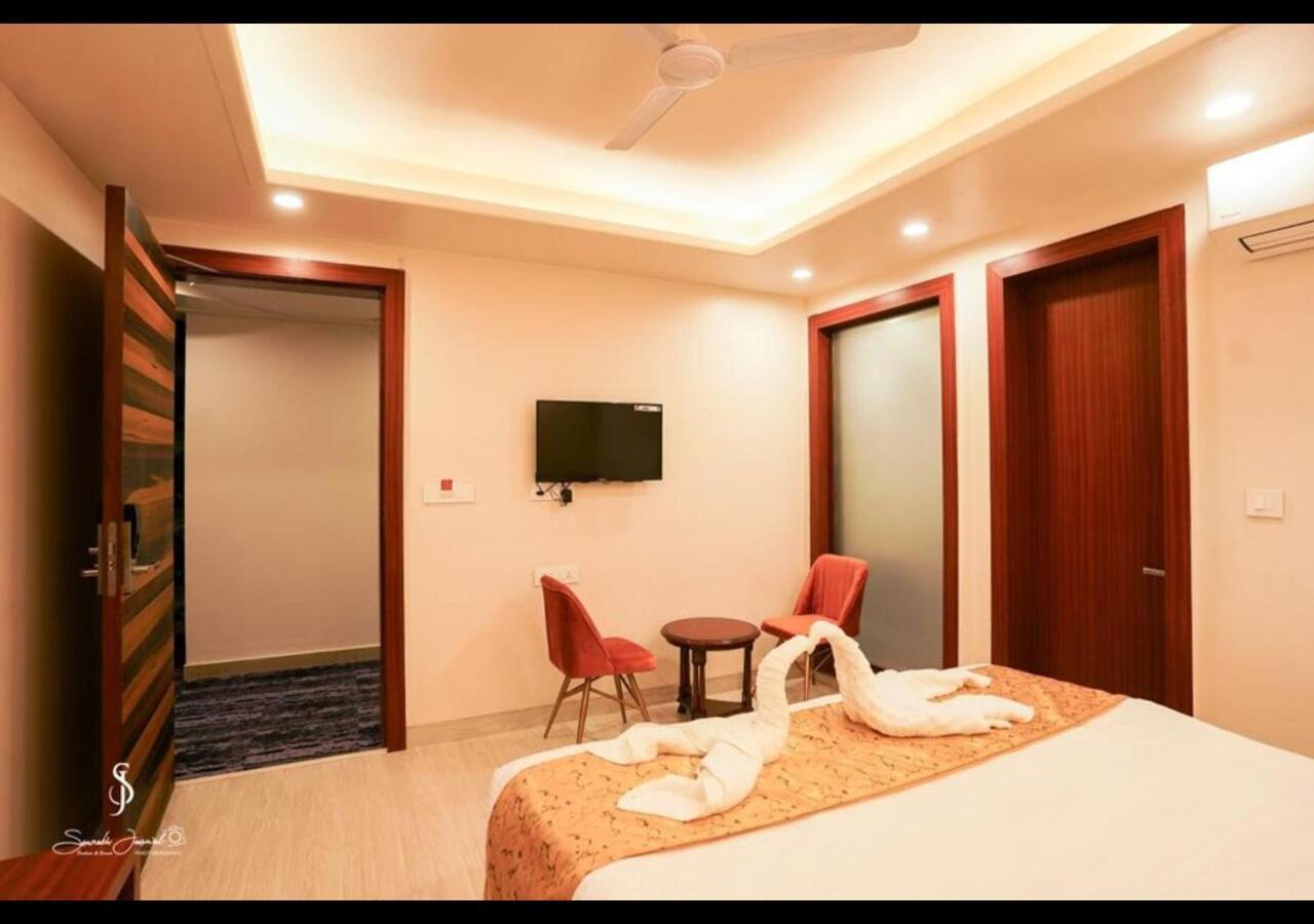 Hotel The Olivia 3*