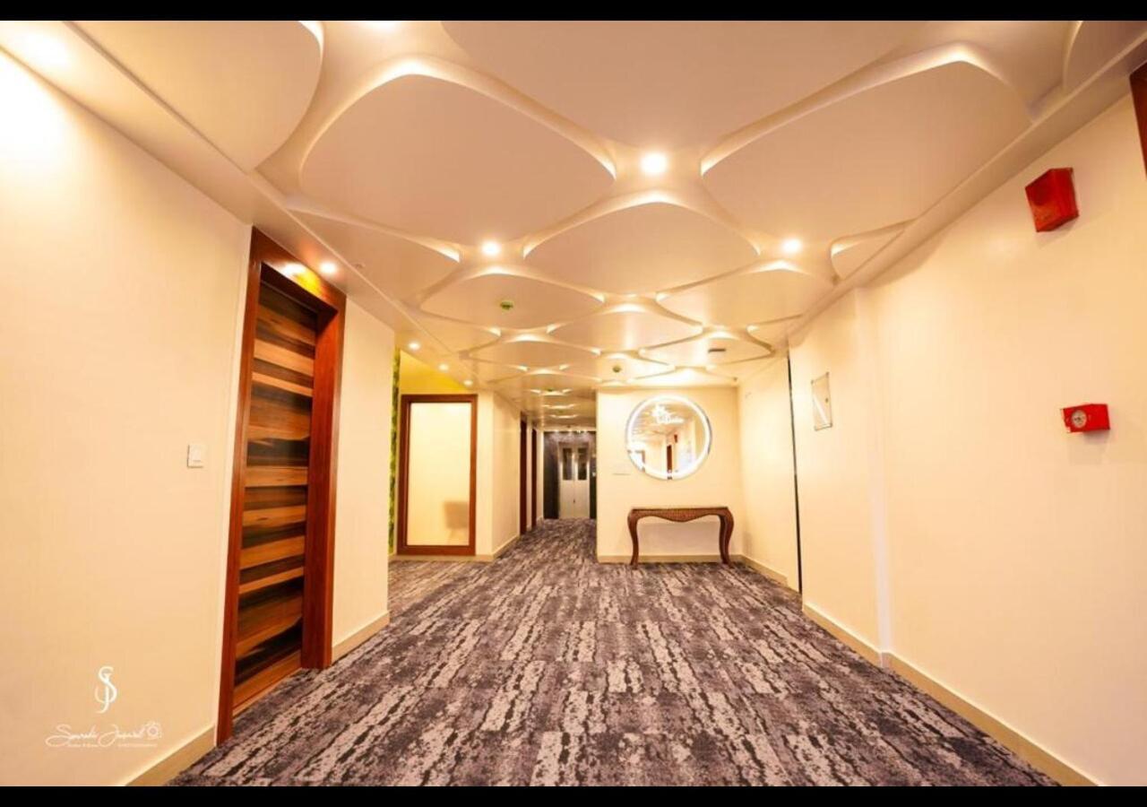 Hotel The Olivia Varanasi